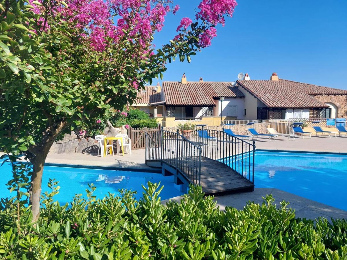 Casetta Bouganville Porto Rotondo Exteriér fotografie